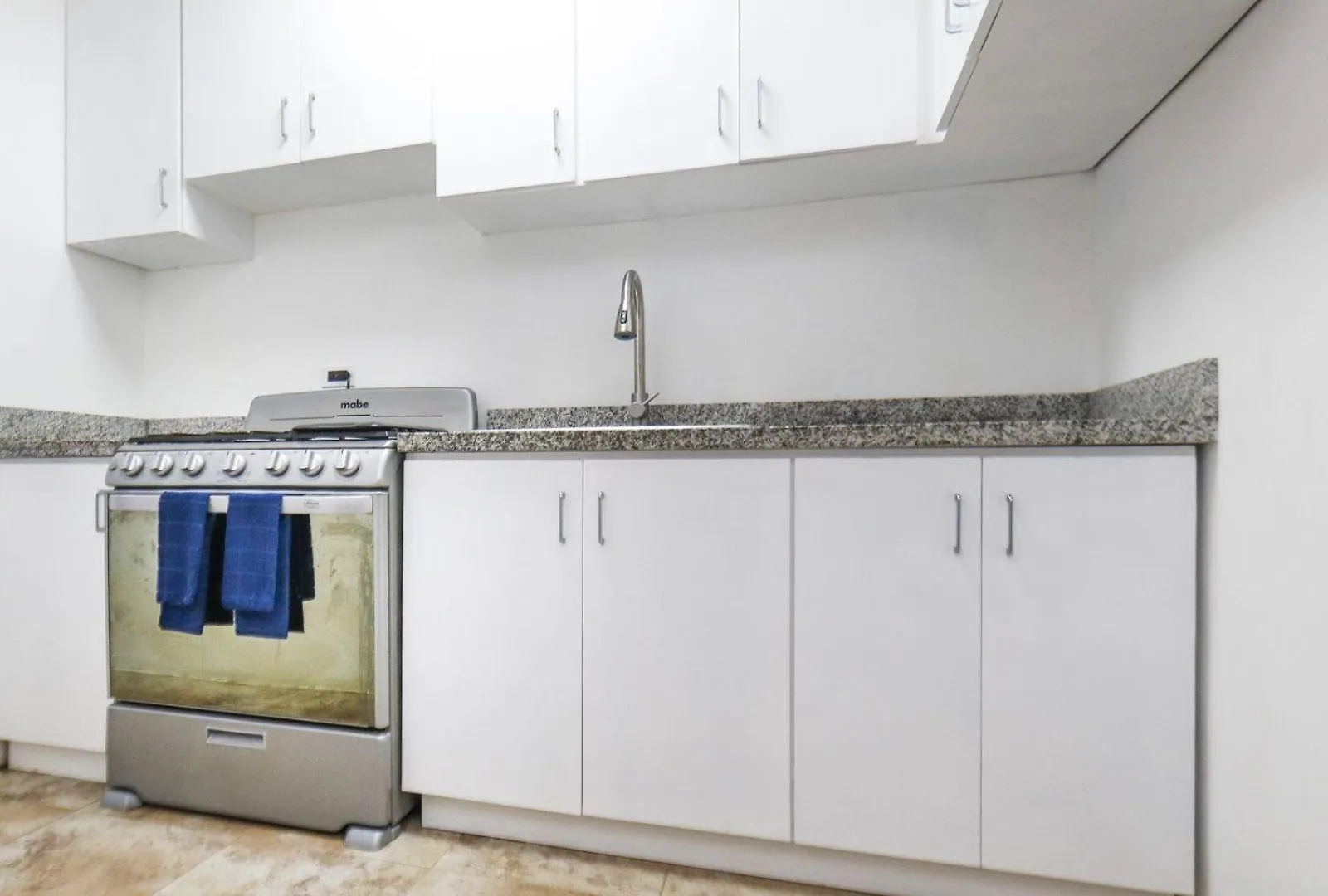 Nely Y Pietro Share Apartment Punta Cana Bed & Breakfast